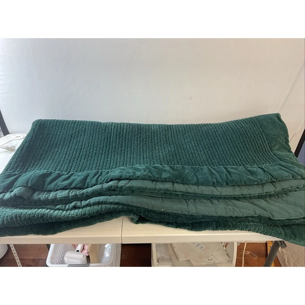 Pottery Barn Hunter Green Velvet Full/Queen Quilt Pick Stitch 90